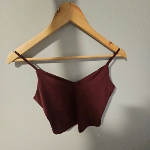 Crop tops - Picture 1 of 2